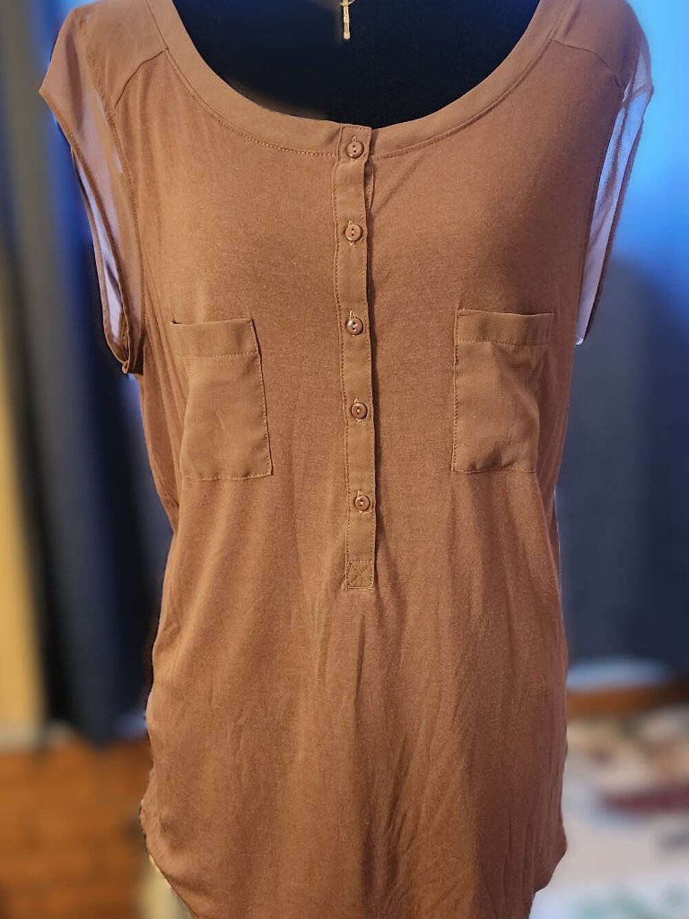 14th & Union Pullover tank Size M